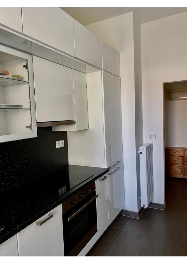 Studio Apartment In Center Брно Экстерьер фото